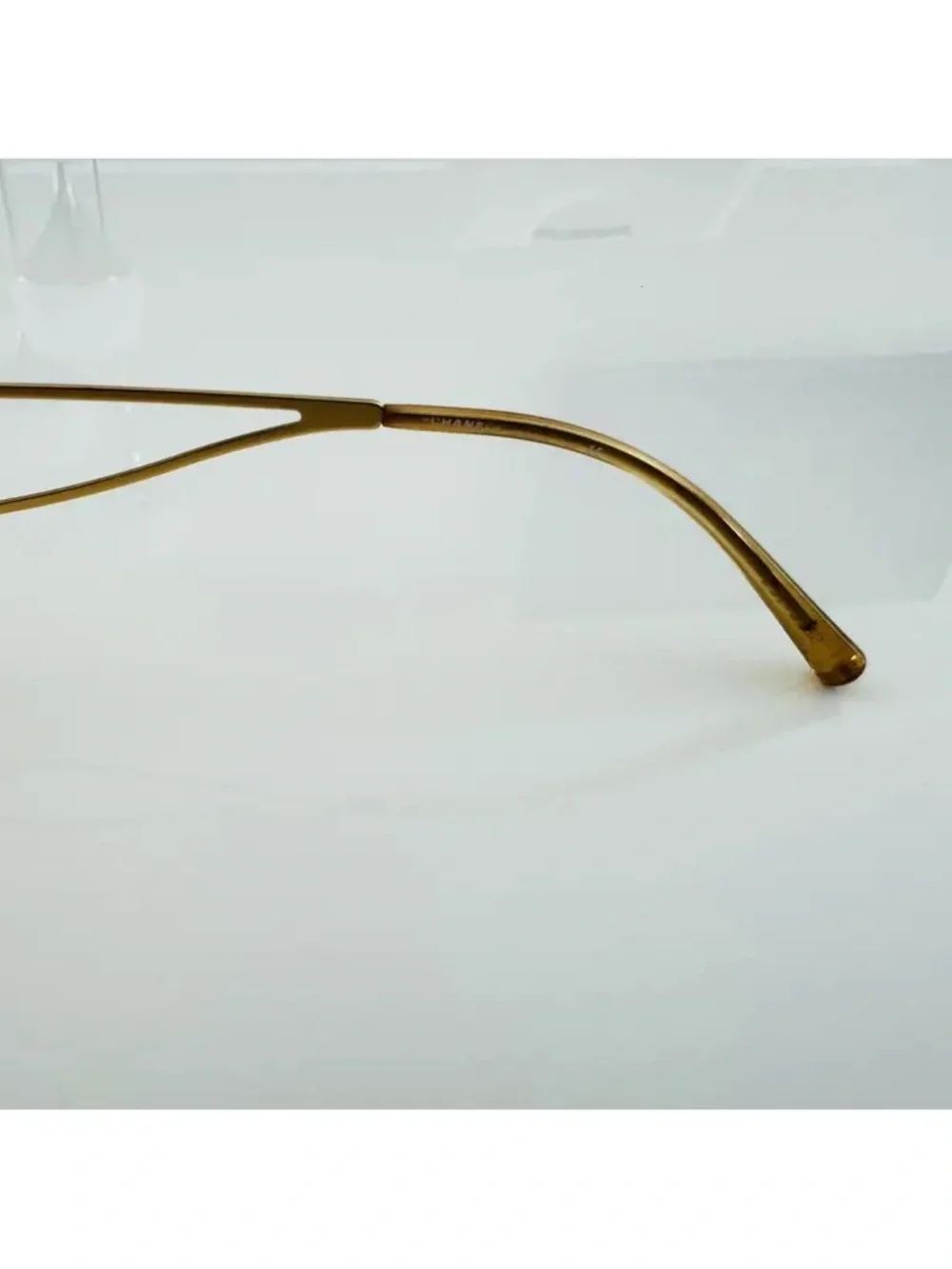 Chanel Vintage 💫Gold-Tone CC Logo Rimless Sunglasses - Gold